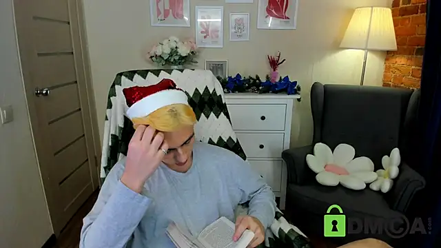 Snapshot of Ul_Tima chatting on December 2024 03:37:01 AM Ul Tima online show from December 2024 03:37:01 AM