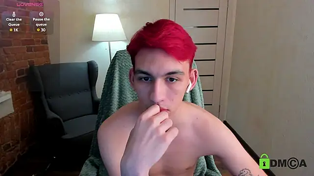 Snapshot of Ul_Tima chatting on January 2025 03:07:01 AM Ul Tima online show from January 2025 03:07:01 AM