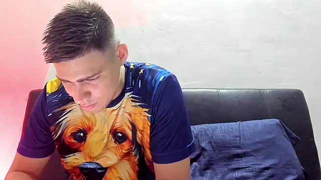 Snapshot of Brian_cx chatting on January 2025 03:44:02 AM Brian cx online show from January 2025 03:44:02 AM