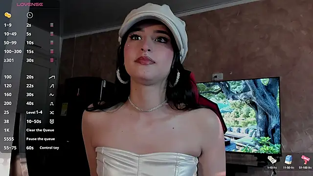 Charlotte greys online show from February 2025 10:31:01 PM