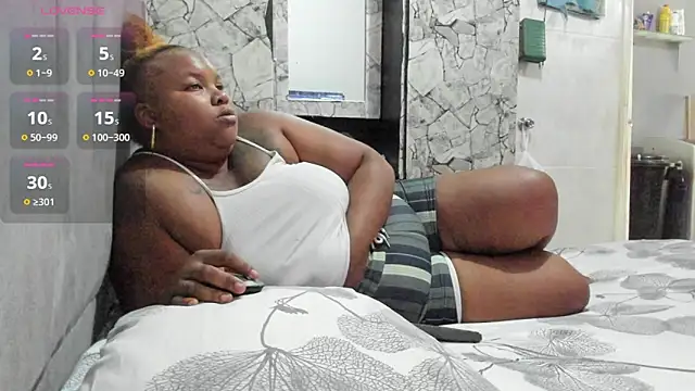 briyinabloom  online show from March 2025 04:13:01 PM