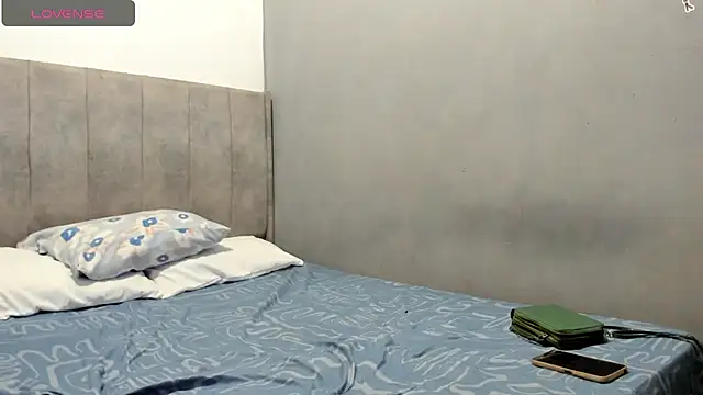 briyinabloom  online show from September 2025 06:08:02 PM