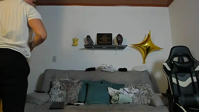 julian wallace online show from September 2025 07:57:02 PM