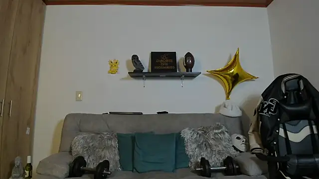 julian wallace online show from November 2025 04:29:02 PM