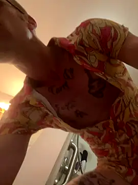 bentoverblonde online show from September 2025 05:59:01 PM