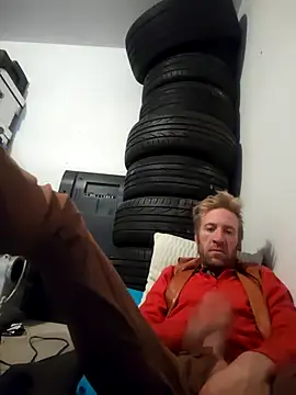 bentoverblonde online show from November 2025 05:17:02 PM