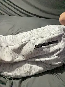 BigMac1596 online show from December 2025 11:27:02 AM