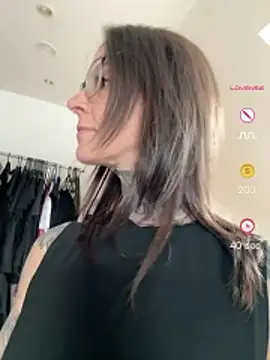 BrownieyQueen online show from May 2026 07:47:01 AM