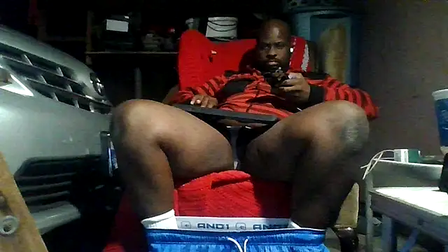 Snapshot of HBYAM chatting on October 2025 10:17:02 AM HBYAM online show from October 2025 10:17:02 AM