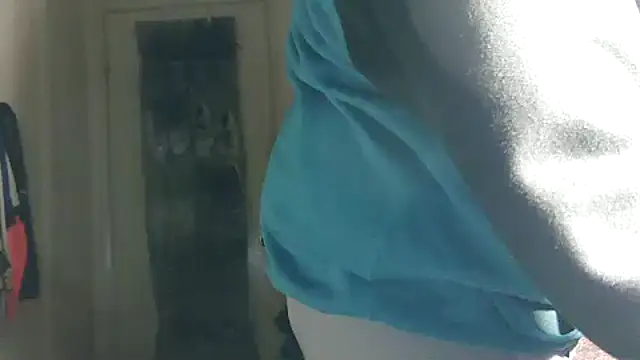 Snapshot of HBYAM chatting on December 2025 08:01:01 AM HBYAM online show from December 2025 08:01:01 AM