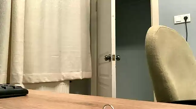 Snapshot of themany29 chatting on February 2025 12:47:01 PM themany29 online show from February 2025 12:47:01 PM