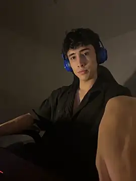 gojo satoru 18 online show from November 2025 03:56:01 AM