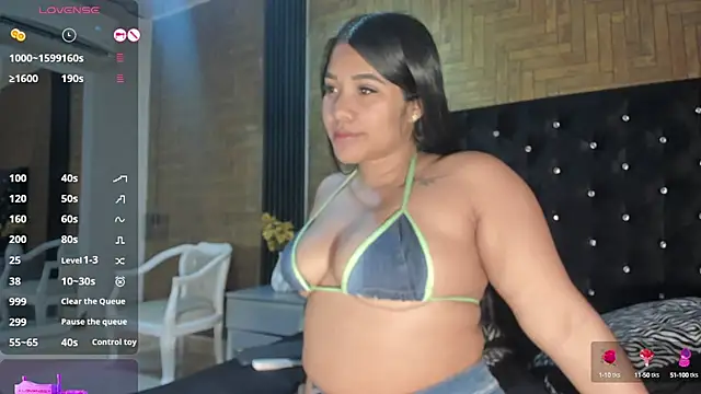 Laross25 online show from September 2025 08:00:02 PM