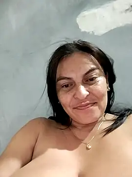 Snapshot of Horny-Mommy-Dirty chatting on September 2025 03:50:02 AM Horny-Mommy-Dirty online show from September 2025 03:50:02 AM