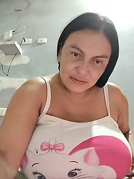 Snapshot of Horny-Mommy-Dirty chatting on October 2025 03:34:02 AM Horny-Mommy-Dirty online show from October 2025 03:34:02 AM