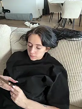 Lena Lang online show from February 2026 10:49:02 AM