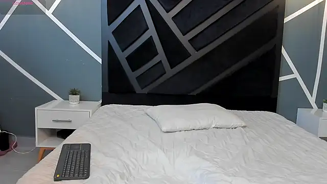 Snapshot of Yeiko_Romero_ chatting on January 2025 05:11:01 PM Yeiko Romero  online show from January 2025 05:11:01 PM