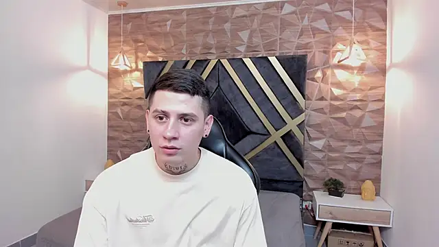 Snapshot of Yeiko_Romero_ chatting on February 2025 05:09:01 PM Yeiko Romero  online show from February 2025 05:09:01 PM