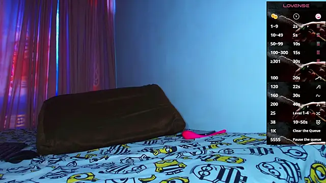 Thomass00 online show from September 2025 03:01:01 PM