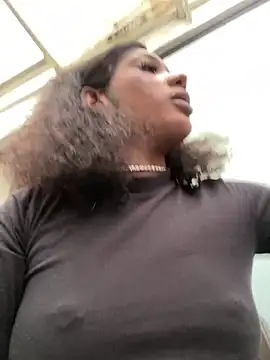 Snapshot of TIFFANYYSTAR chatting on January 2025 02:25:01 PM TIFFANYYSTAR online show from January 2025 02:25:01 PM