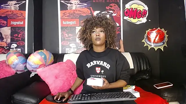 Snapshot of TIFFANYYSTAR chatting on February 2025 03:18:02 PM TIFFANYYSTAR online show from February 2025 03:18:02 PM