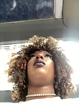 Snapshot of TIFFANYYSTAR chatting on February 2025 01:31:02 PM TIFFANYYSTAR online show from February 2025 01:31:02 PM