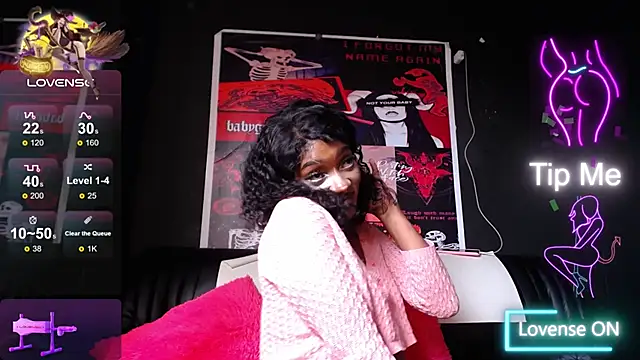 Snapshot of TIFFANYYSTAR chatting on March 2025 08:35:02 PM TIFFANYYSTAR online show from March 2025 08:35:02 PM