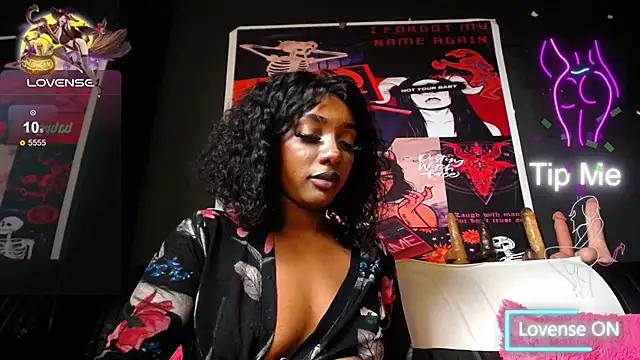 Snapshot of TIFFANYYSTAR chatting on March 2025 08:21:01 PM TIFFANYYSTAR online show from March 2025 08:21:01 PM