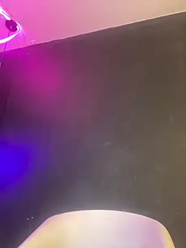 Snapshot of TIFFANYYSTAR chatting on September 2025 01:57:02 PM TIFFANYYSTAR online show from September 2025 01:57:02 PM