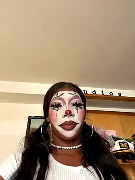 Snapshot of TIFFANYYSTAR chatting on October 2025 07:36:01 PM TIFFANYYSTAR online show from October 2025 07:36:01 PM