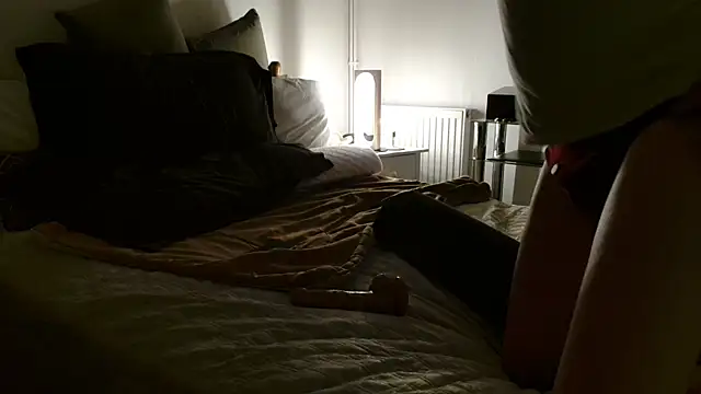 Snapshot of ImYourXtoy chatting on December 2025 07:53:02 PM ImYourXtoy online show from December 2025 07:53:02 PM