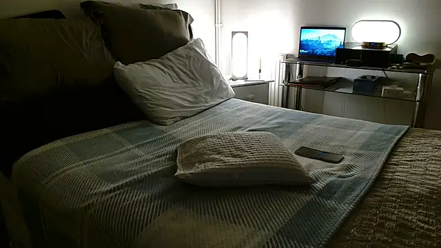 Snapshot of ImYourXtoy chatting on March 2026 07:48:01 PM ImYourXtoy online show from March 2026 07:48:01 PM