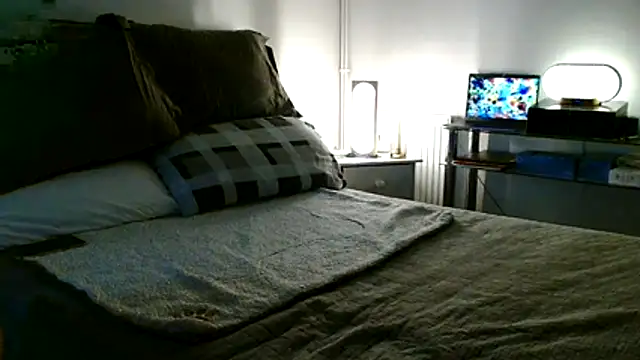 Snapshot of ImYourXtoy chatting on April 2026 06:02:02 PM ImYourXtoy online show from April 2026 06:02:02 PM