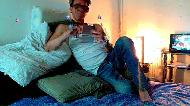 Snapshot of ImYourXtoy chatting on June 2026 06:00:02 PM ImYourXtoy online show from June 2026 06:00:02 PM