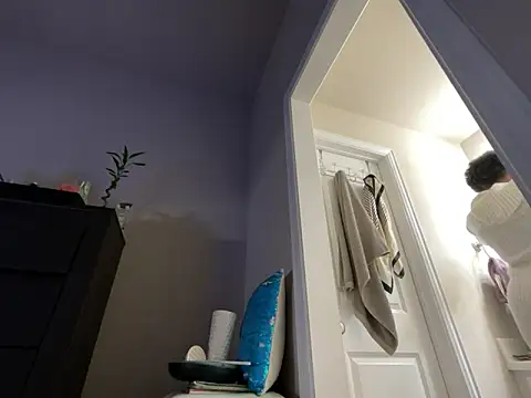 Snapshot of wynterheat chatting on November 2025 06:18:02 PM wynterheat online show from November 2025 06:18:02 PM