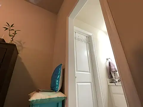 Snapshot of wynterheat chatting on November 2025 05:42:01 PM wynterheat online show from November 2025 05:42:01 PM