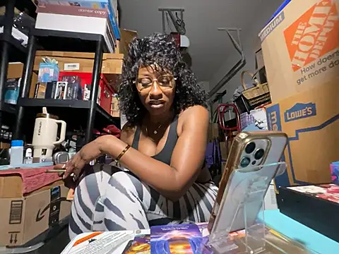 Snapshot of wynterheat chatting on June 2026 10:15:01 AM wynterheat online show from June 2026 10:15:01 AM