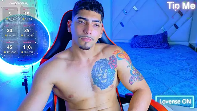 Snapshot of Rich_boy01 chatting on September 2025 04:41:01 PM Rich boy01 online show from September 2025 04:41:01 PM