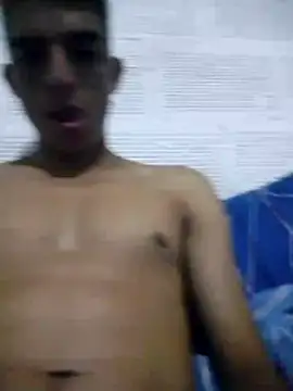 Snapshot of JaiderYeuriel chatting on December 2025 04:39:02 AM JaiderYeuriel online show from December 2025 04:39:02 AM