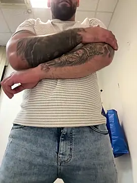 Snapshot of tikitaka97 chatting on March 2026 07:47:02 AM tikitaka97 online show from March 2026 07:47:02 AM