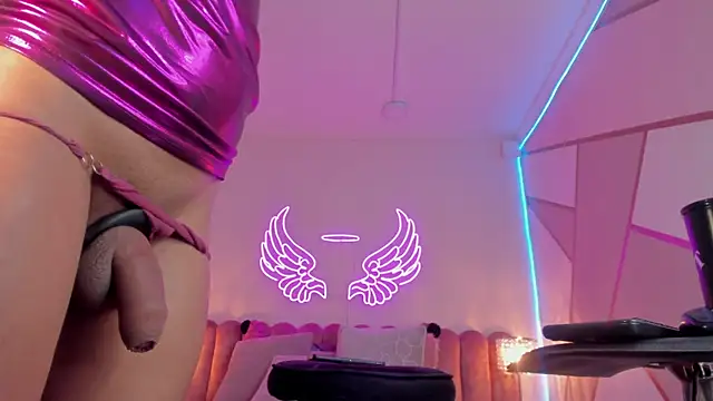 Snapshot of _scarletmoore chatting on March 2025 09:53:01 AM scarletmoore online show from March 2025 09:53:01 AM