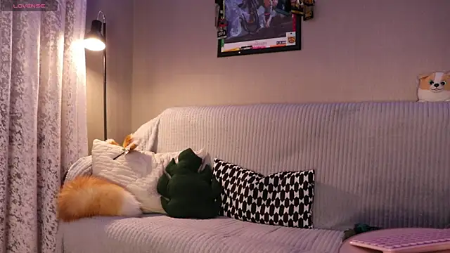 mari moon bunny online show from January 2025 02:03:02 PM