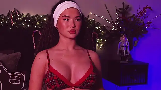 Denise Garciia online show from January 2025 05:27:02 PM