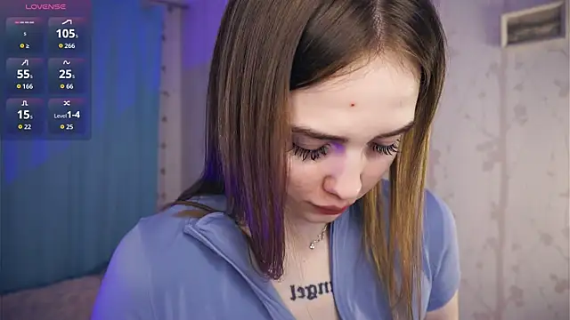 Snapshot of WiloneDimmick chatting on October 2025 08:40:01 AM WiloneDimmick online show from October 2025 08:40:01 AM