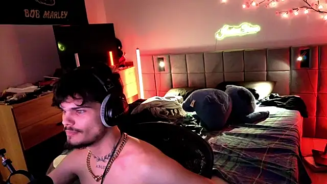 Snapshot of JordanShow chatting on March 2026 11:41:01 PM JordanShow online show from March 2026 11:41:01 PM