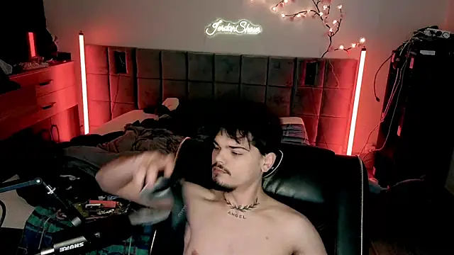 Snapshot of JordanShow chatting on April 2026 10:26:01 AM JordanShow online show from April 2026 10:26:01 AM