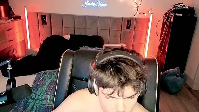 Snapshot of JordanShow chatting on April 2026 01:55:02 PM JordanShow online show from April 2026 01:55:02 PM