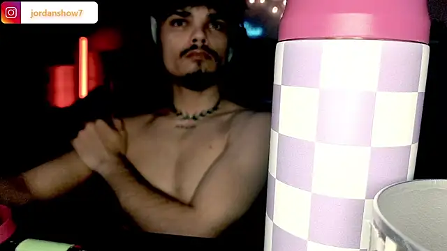 Snapshot of JordanShow chatting on April 2026 02:00:01 AM JordanShow online show from April 2026 02:00:01 AM