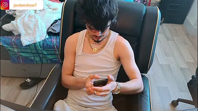 Snapshot of JordanShow chatting on April 2026 02:53:01 PM JordanShow online show from April 2026 02:53:01 PM