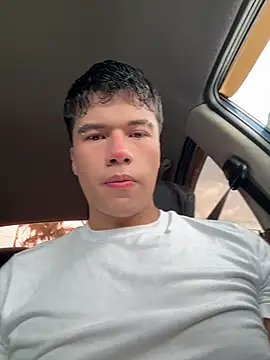 Snapshot of Logan_smith1 chatting on June 2026 07:04:01 PM Logan smith1 online show from June 2026 07:04:01 PM